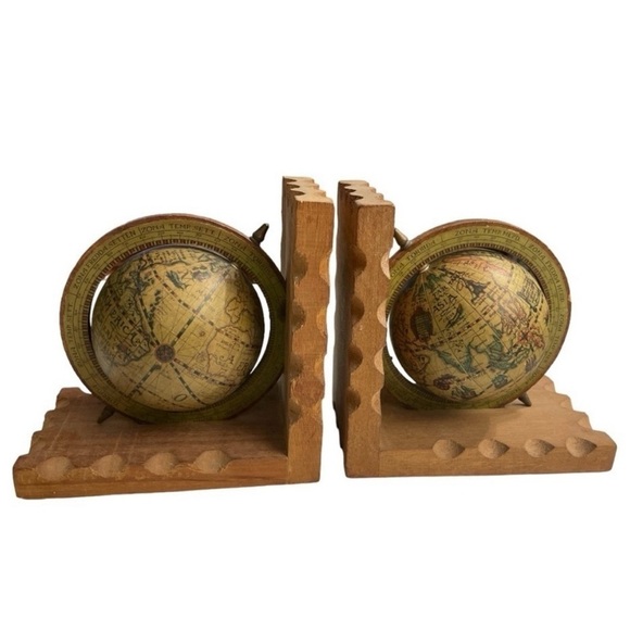 Vtg 1970's Latin Old World Map Globe Bookends Hong Kong Renaissance Explorer - Picture 4 of 9